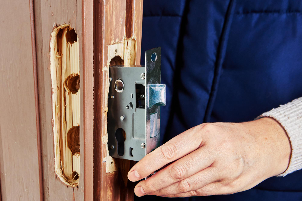 7 Signs To Replace Door Lock Singapore